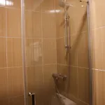 Family تيرانا