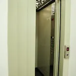 شقة Family تيرانا
